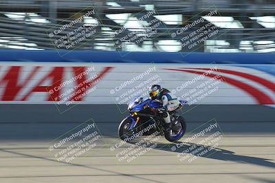 media/Nov-26-2022-Fastrack Riders (Sat) [[b001e85eef]]/Level 3/Session 1 Front Straight/